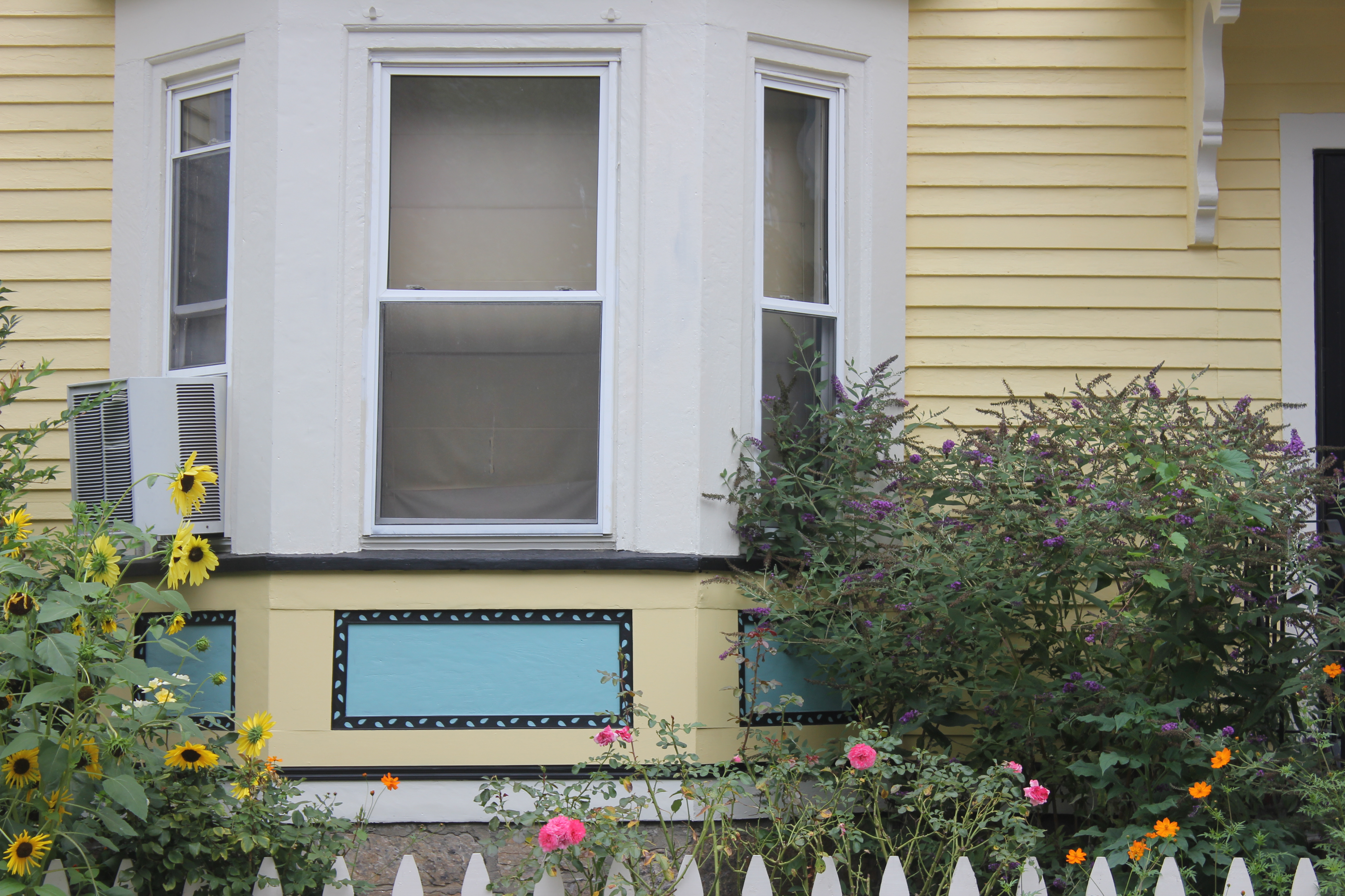 Single Family in Jamaica Plain painted with Benjamin Moore Aura paints